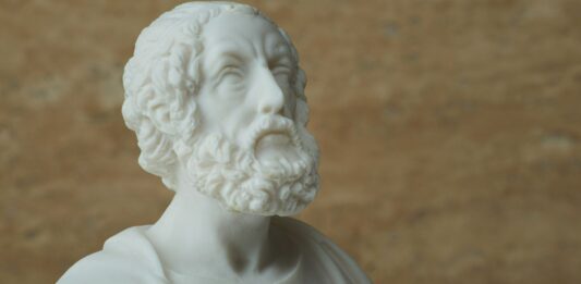 Las epopeyas más famosas y sus autores | ¡Las que debes leer! Las epopeyas más famosas