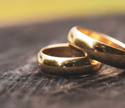 Guía práctica para escoger las alianzas de boda ideales alianzas-de-boda