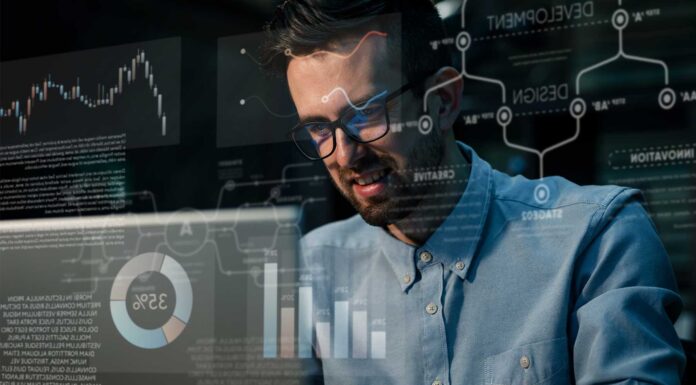 Ciencia de datos: un camino claro para quienes quieren cambiar de carrera como-escoger-una-formacion-en-ciencia-de-datos