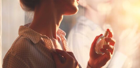 Las 15 mejores frases sobre los perfumes. Explorando el arte olfativo a través de las palabras frases-sobre-perfumes